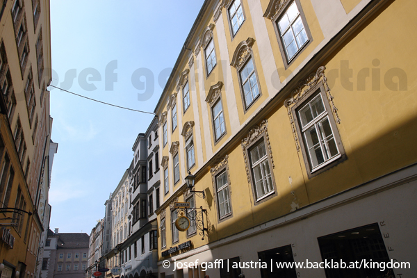 linz_austria_sightseeing-110