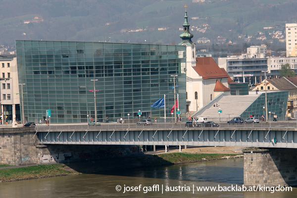 linz_austria_sightseeing-136