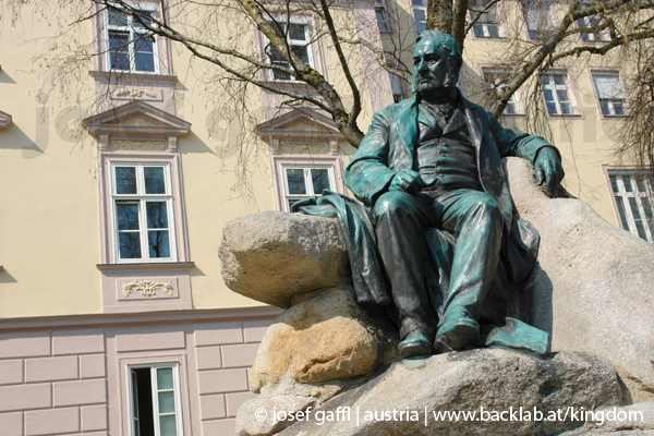 linz_austria_sightseeing-185