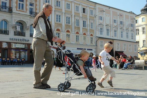 linz_austria_sightseeing-205