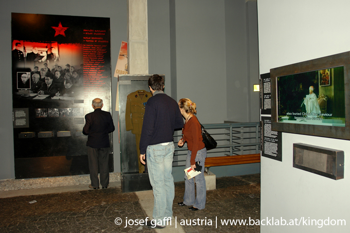 poland_warsaw_museum_resistance-77