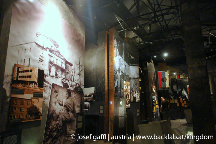 poland_warsaw_museum_resistance-90